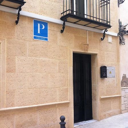 Pension Ruiz Linares  Esterno foto