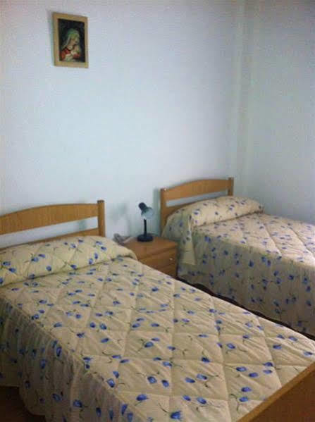 Pension Ruiz Linares  Esterno foto
