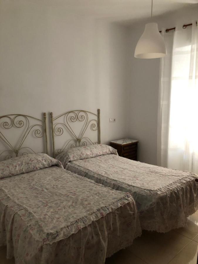 Pension Ruiz Linares  Esterno foto